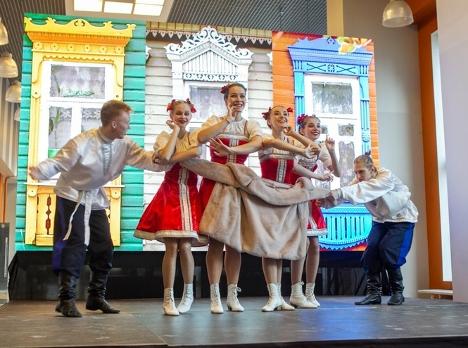 В СПбГУТ прошел XIX Международный фестиваль национальных культур