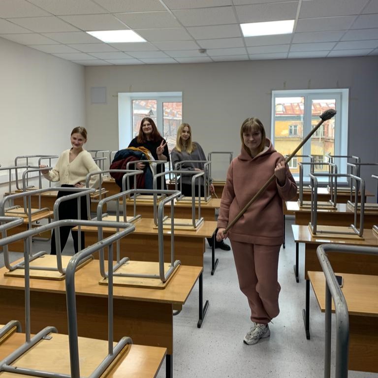 Субботник в колледже телекоммуникаций