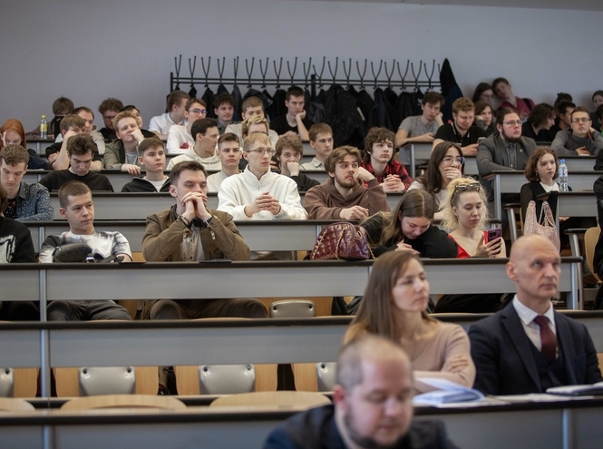В СПбГУТ состоялась 79-я конференция «Студенческая весна»