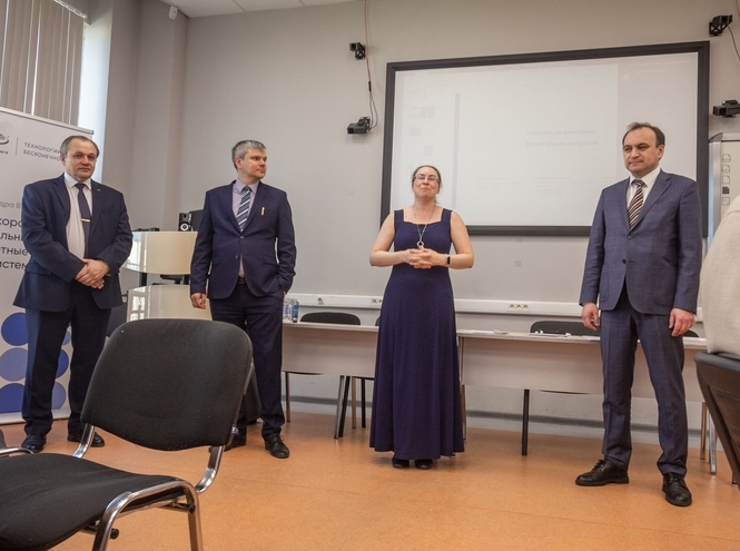 На базовой кафедре ВТС DWDM компании «Т8» прошёл выпускной