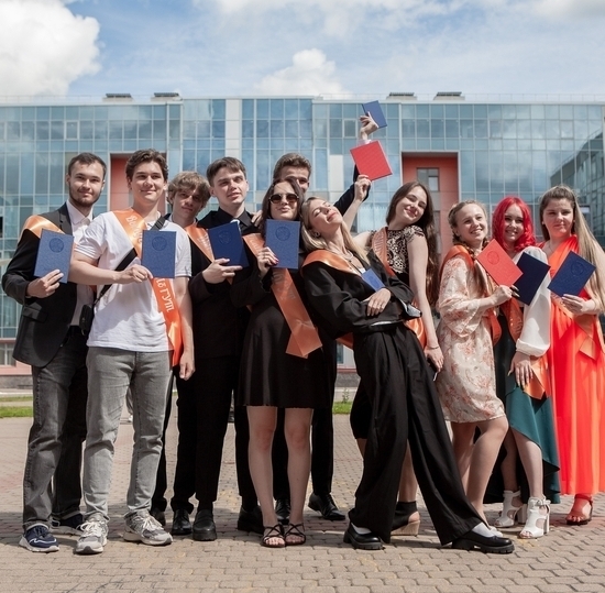 В СПбГУТ пройдут церемонии вручения дипломов выпускникам (график)