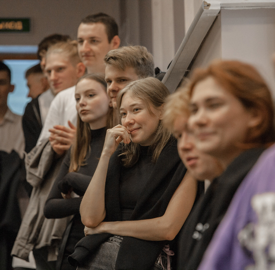 Запреты и ограничения для несовершеннолетних в Петербурге