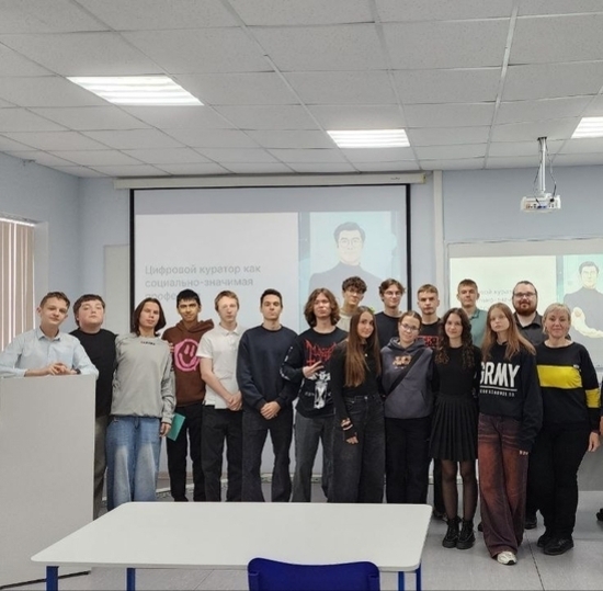 Петербургские школьники начали учиться по программе «Цифровой куратор» в СПбГУТ