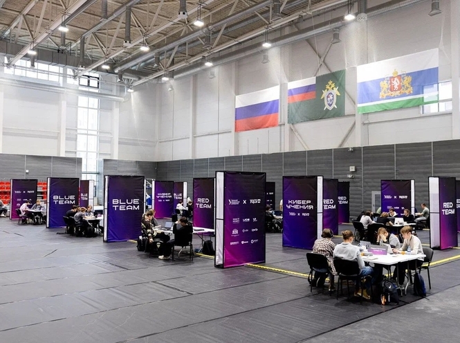 Команда СПбКТ — финалисты Уральских киберучений