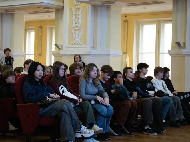 В СПбКТ провели акцию «СТОП-ВИЧ»