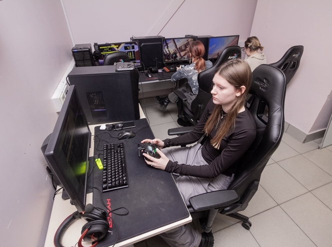 Определены победители Первого чемпионата СПбГУТ по гонкам дронов