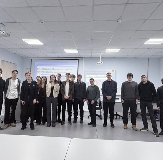 В СПбГУТ дали «ИТ-старт» петербургским школьникам