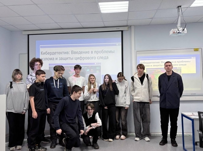 В СПбГУТ дали «ИТ-старт» петербургским школьникам