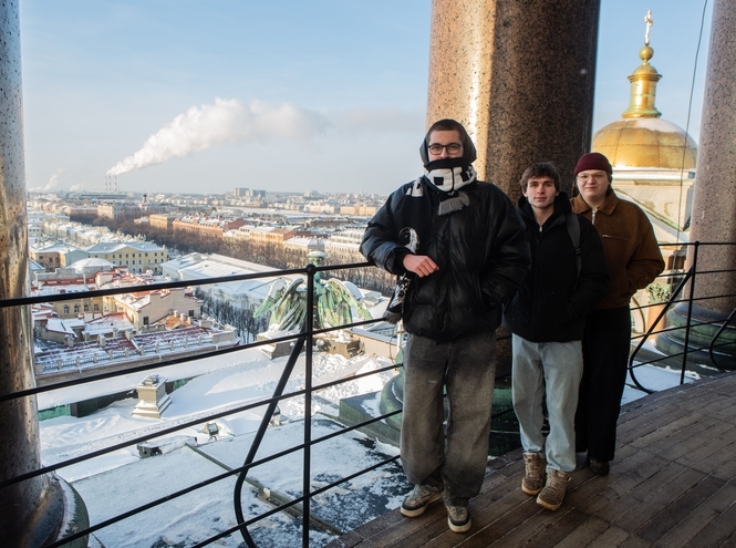 Студенты СПбГУТ посетили праздничный молебен в Исаакиевском соборе