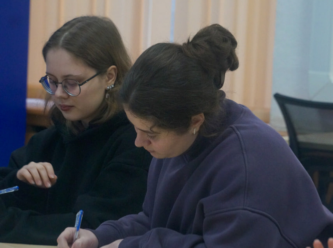 Стартовала четвертая неделя чемпионата "Профессионалы"