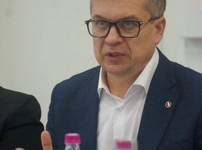 Стратегию подготовки кадров для индустрии инноваций обсудили в СПбКТ