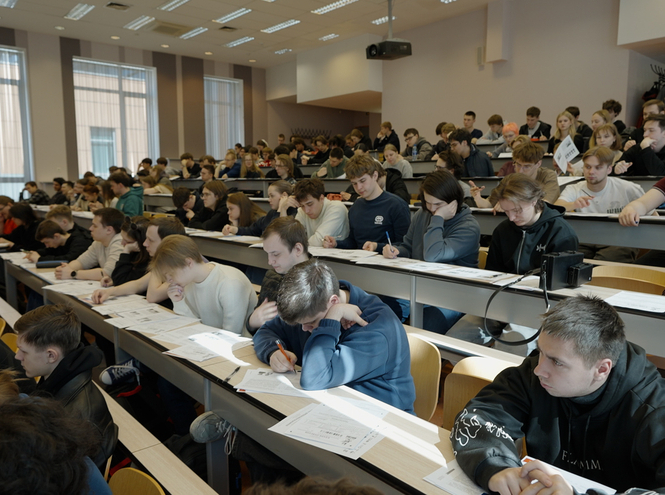 Диктант Победы в СПбГУТ: память, связь поколений и новые вопросы