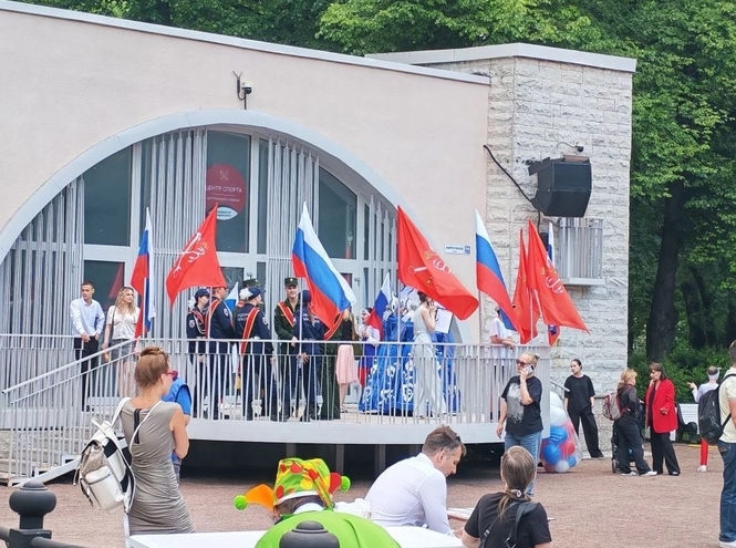 Студенты СПбКТ на городском празднике «Россия — любимая наша страна!»